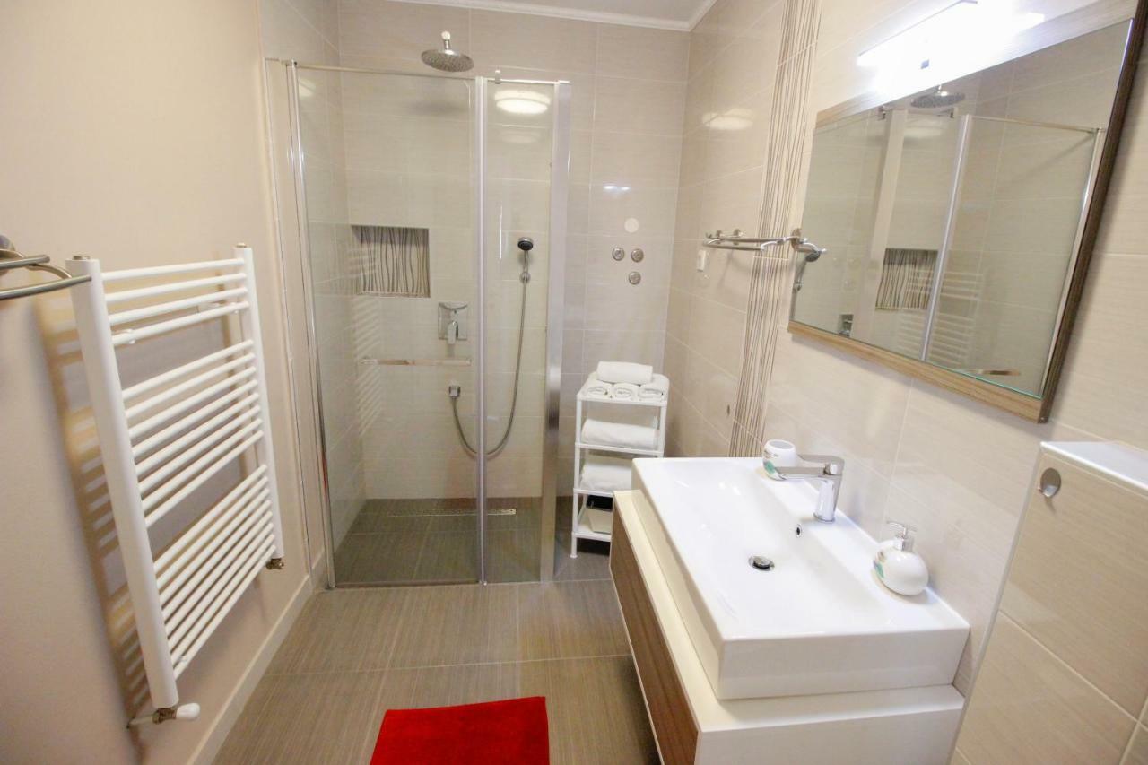 Studio Apartman Sky Rovinj Exterior foto