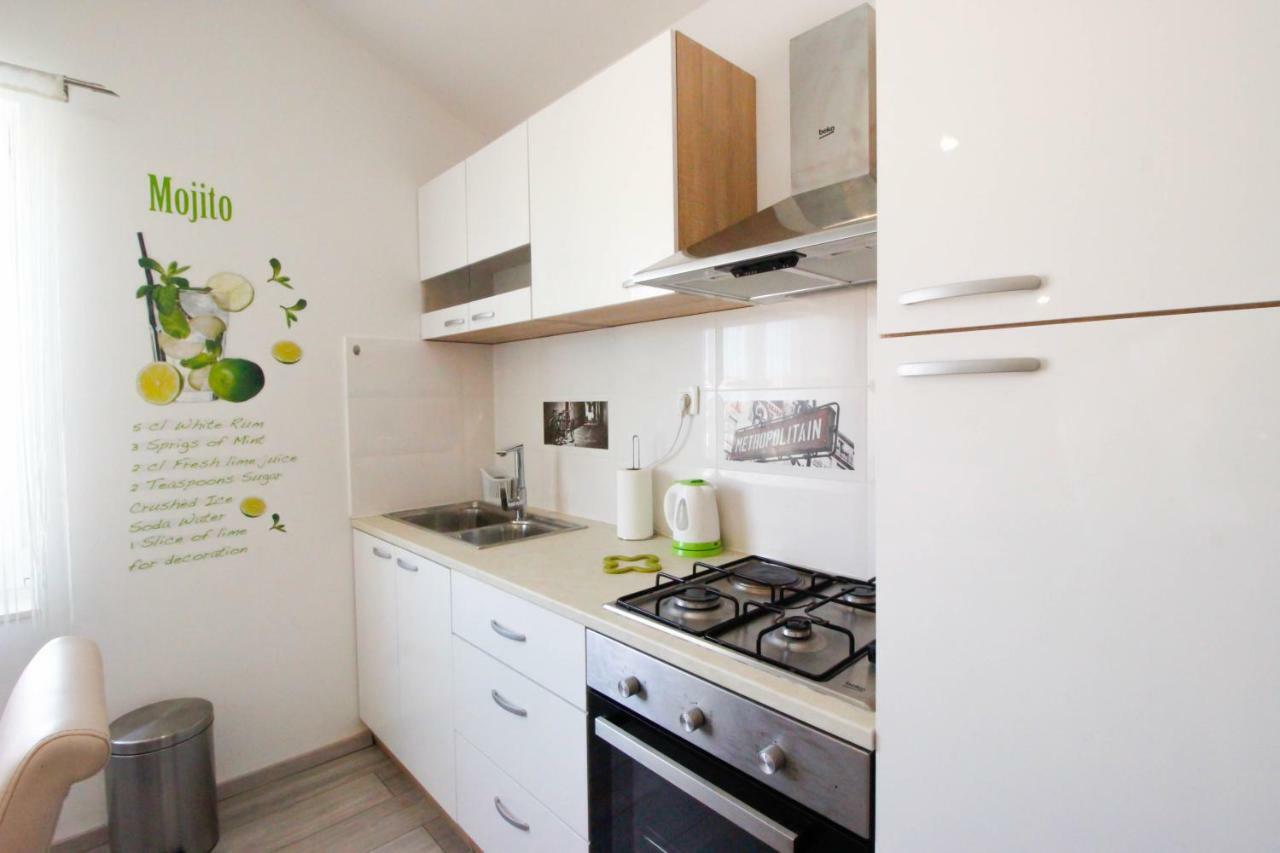 Ferienwohnung Studio Apartman Sky Rovinj Exterior foto